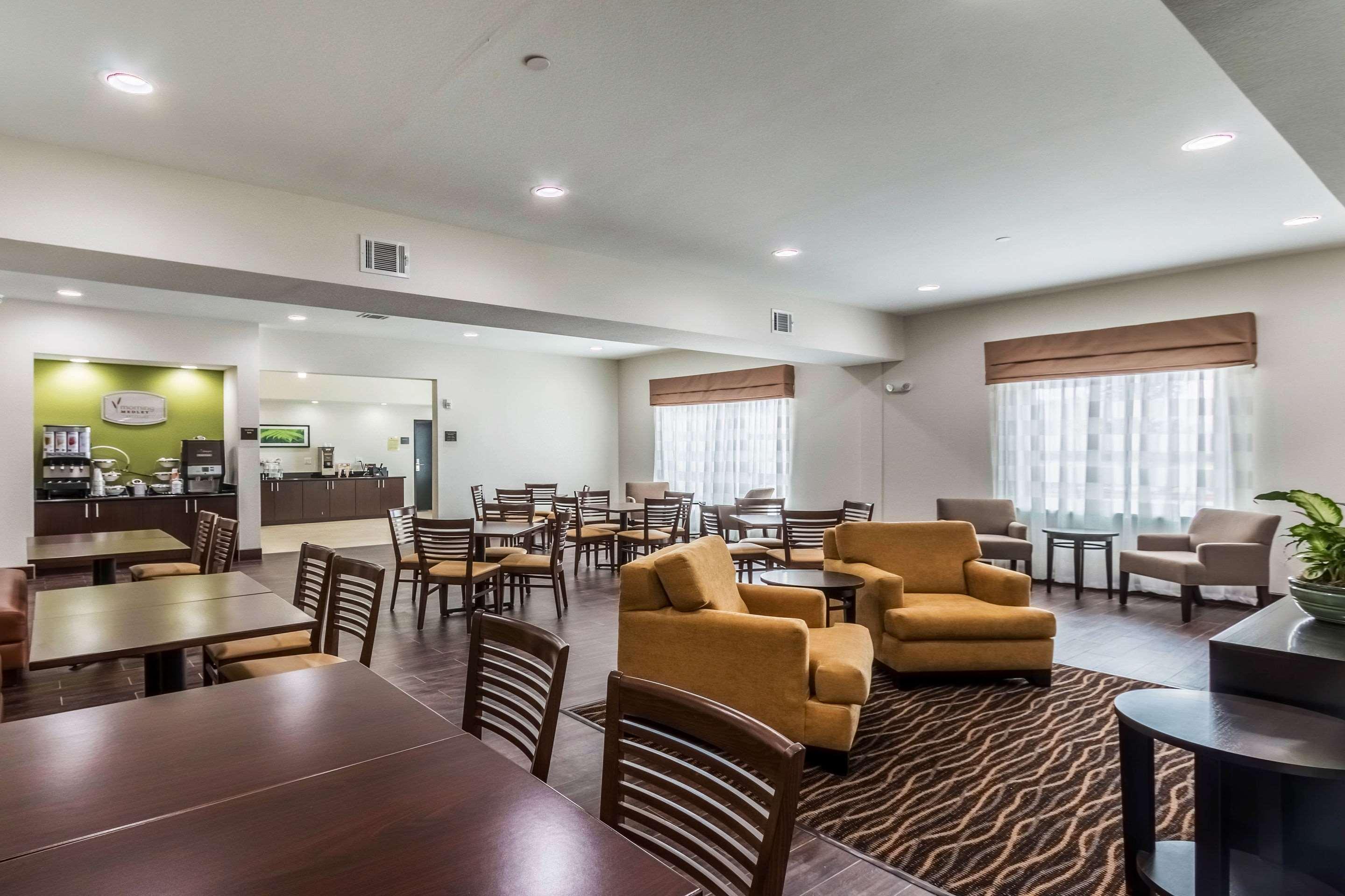 Sleep Inn & Suites College Station Exterior photo